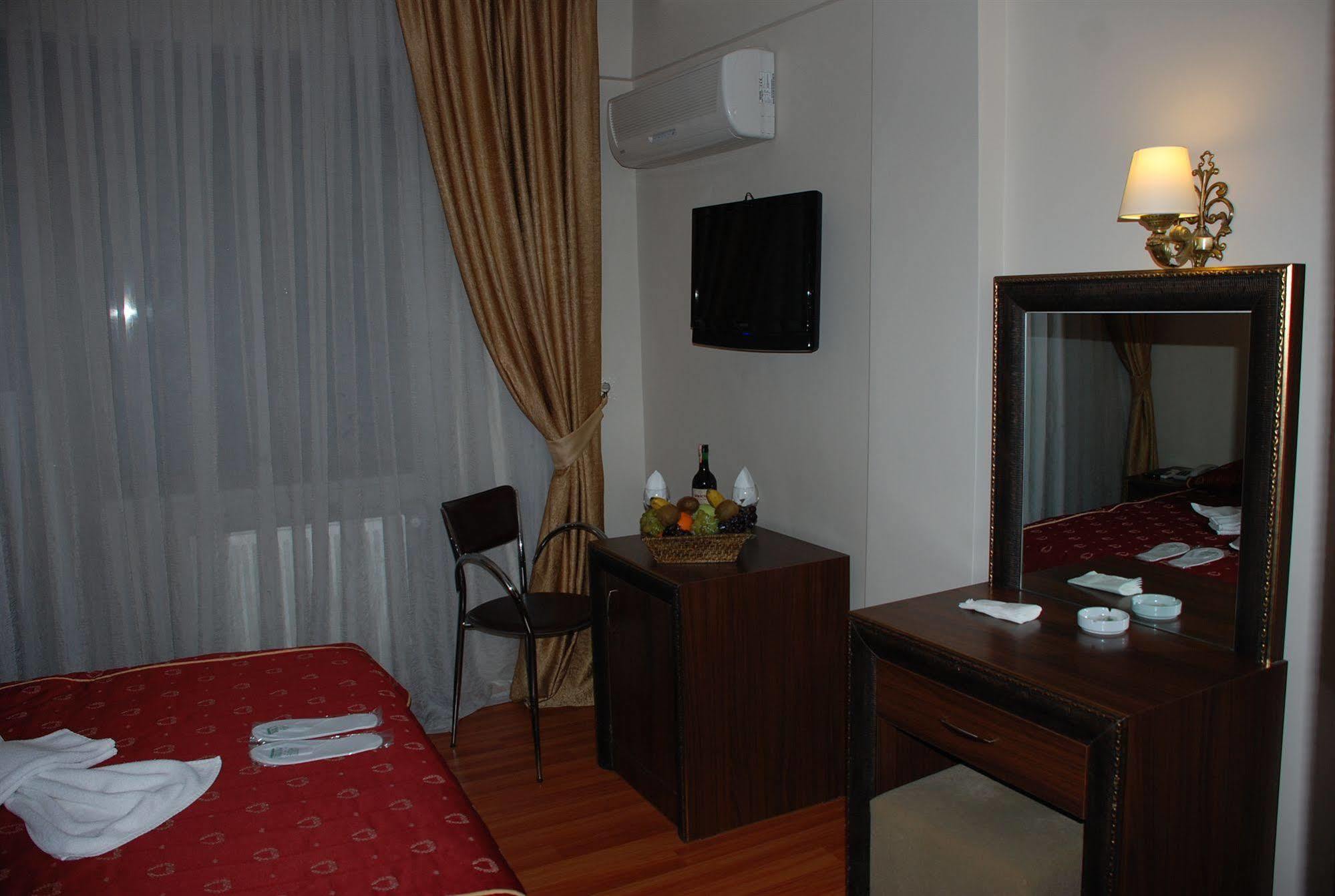K Royal Hotel - Old City Isztambul Kültér fotó
